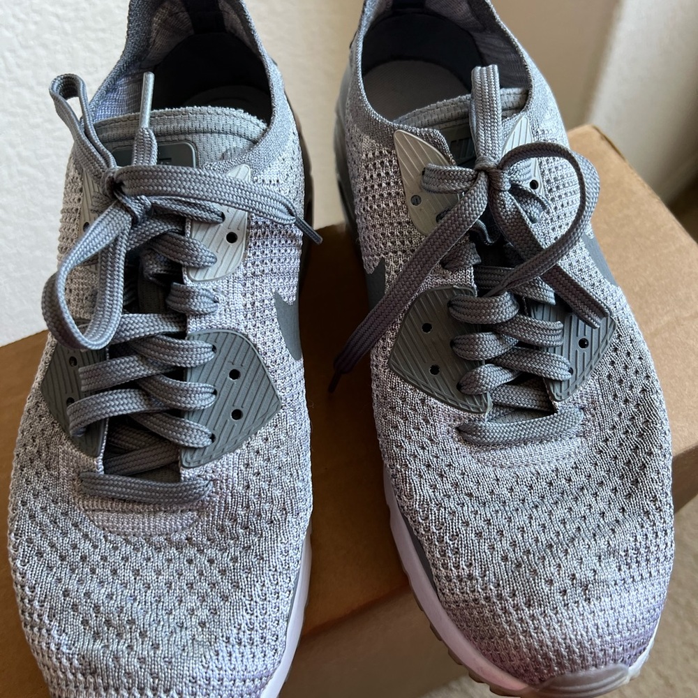 Rare Pure platinum Nike Air Max Ultra 2.0 Flyknit - Picture 5 of 12